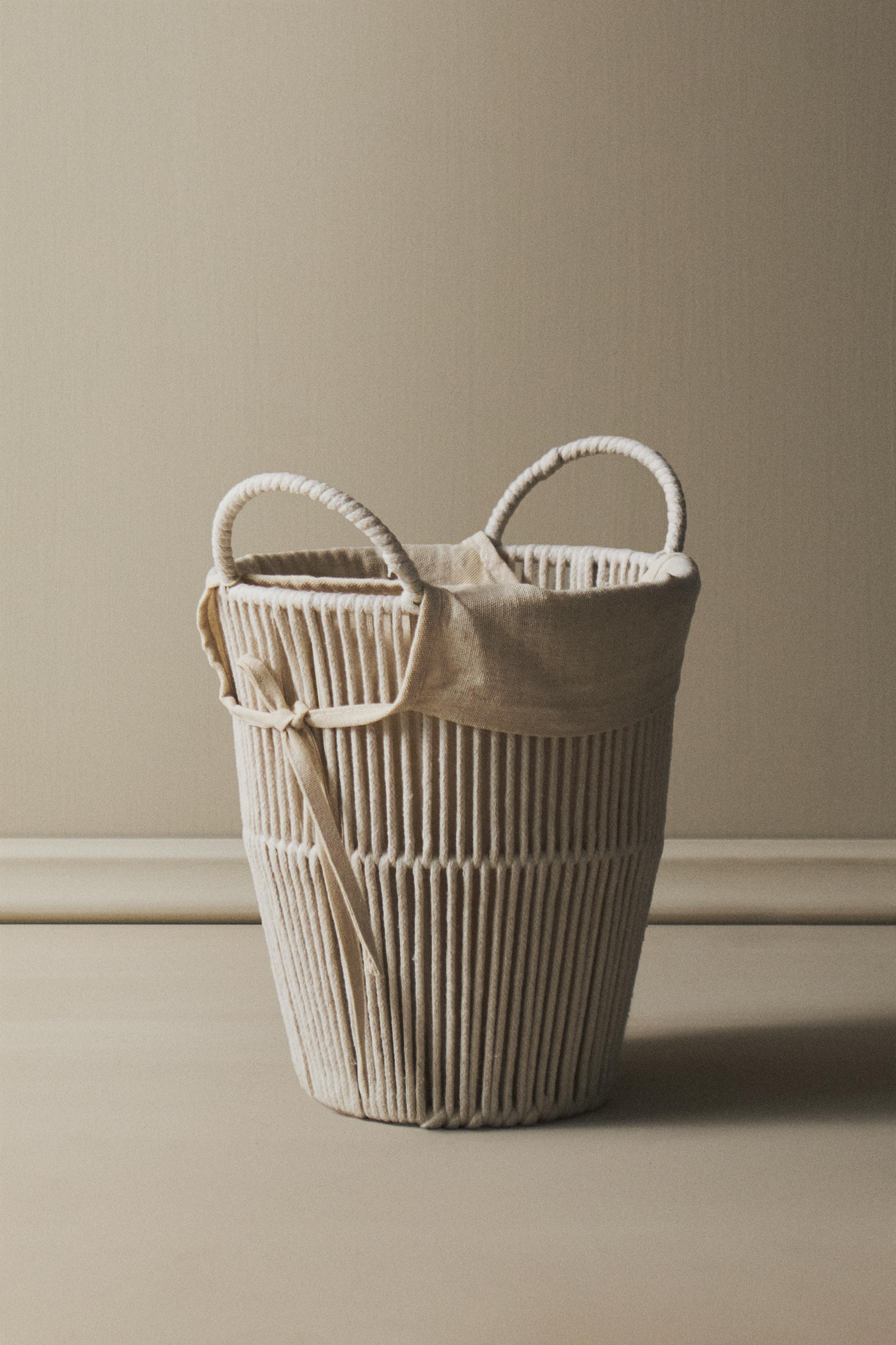 BATHROOM TRASH CAN WITH COTTON LINING